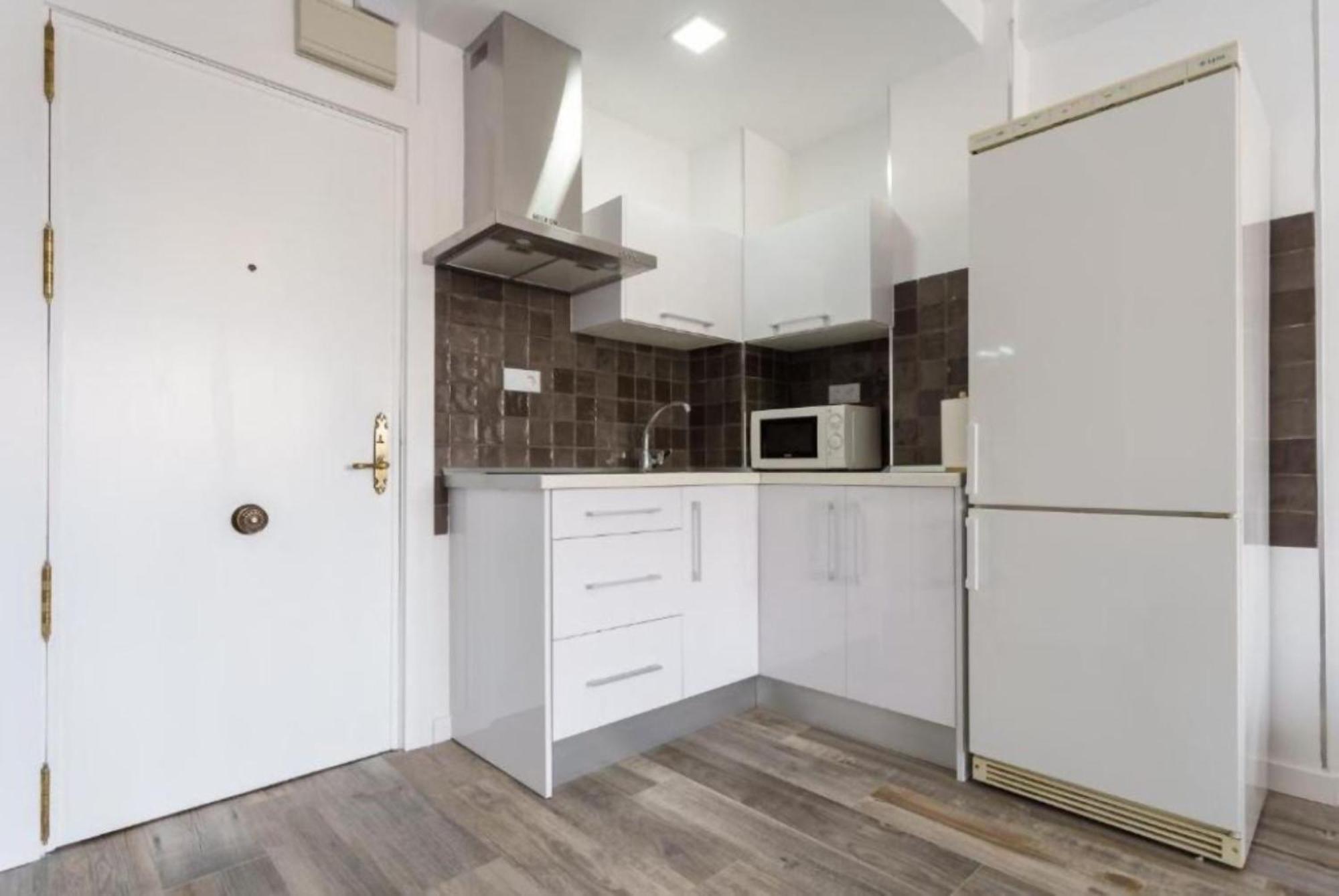 Plazamar Centro Apto 1 Dorm 3 Huesped Playa Wifi Torre Del Mar Ngoại thất bức ảnh